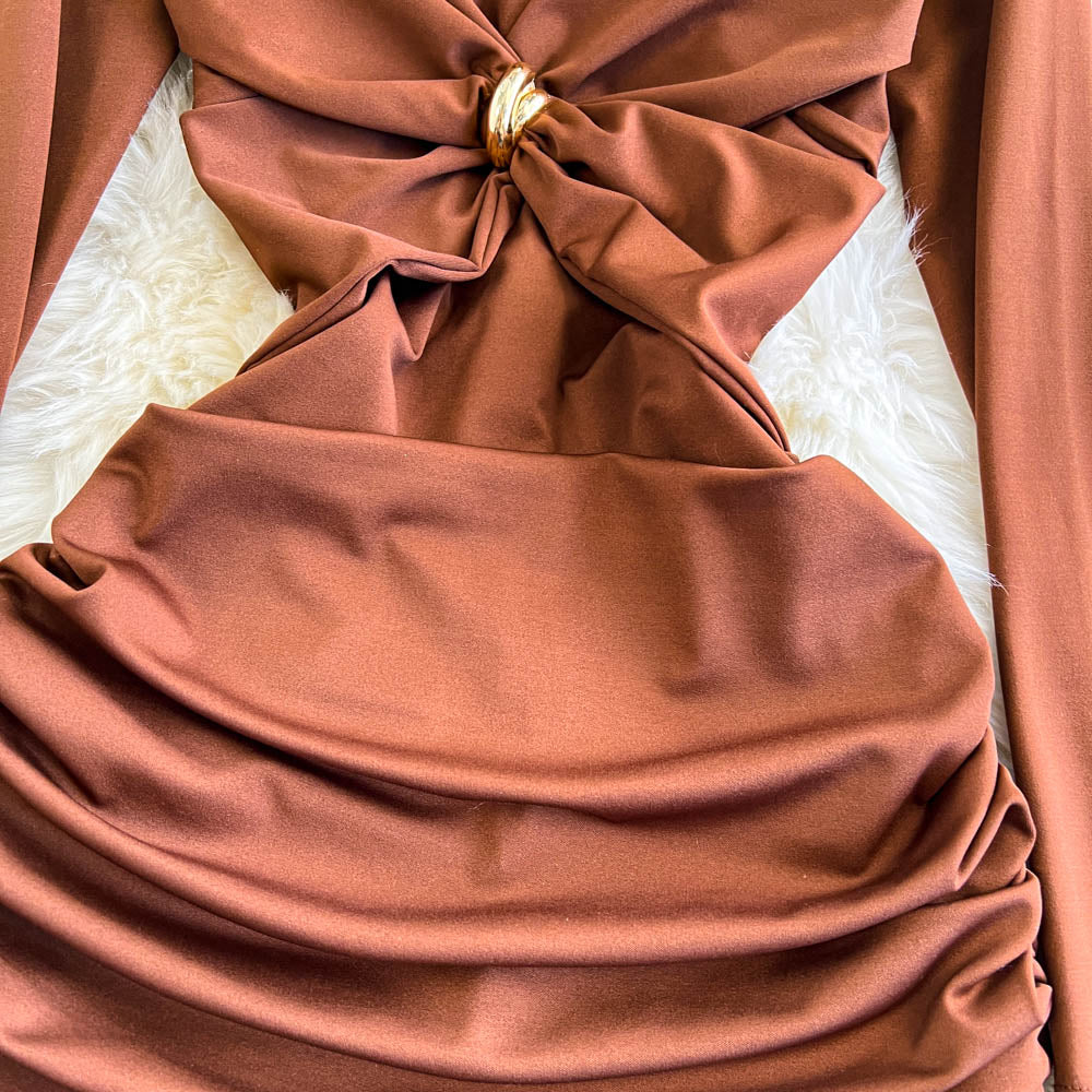 Niche Twisted Knots Pleated Dress