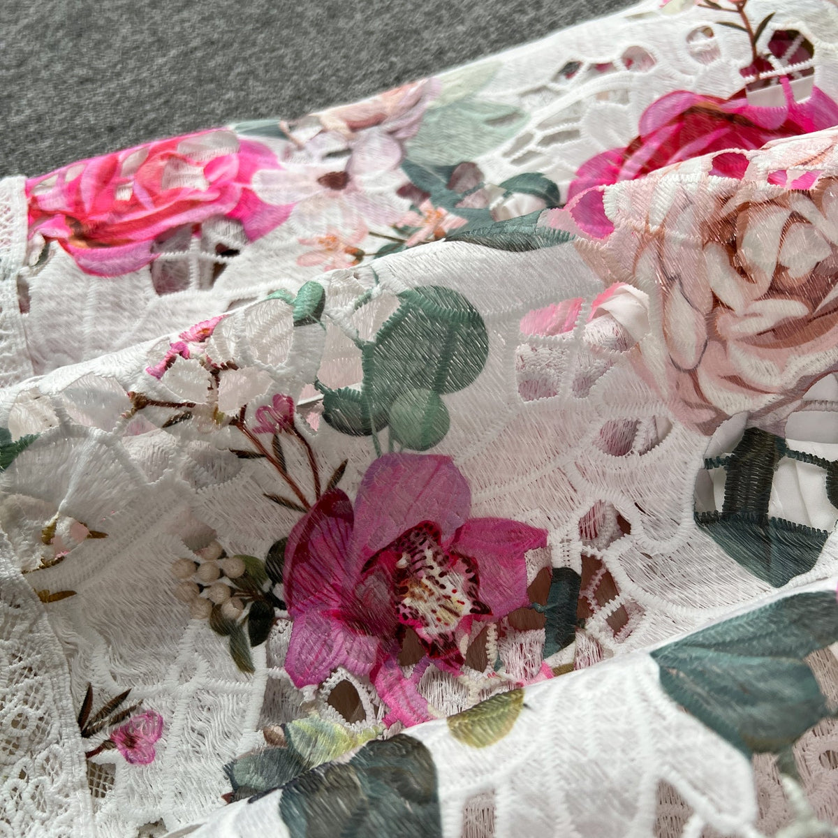 Elegant Floral Embroidered Lace Dress