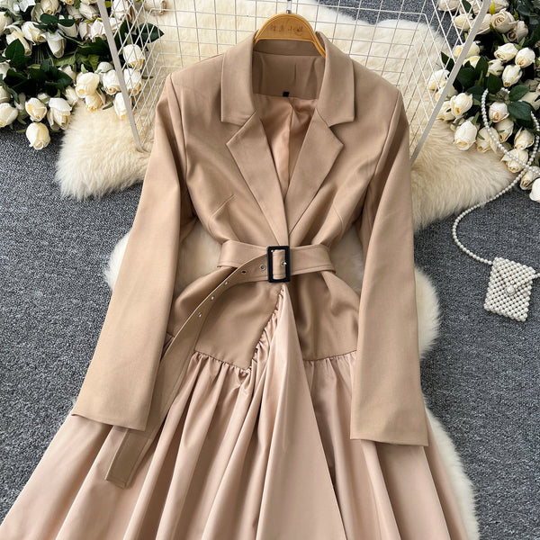Suit Collar V-neck Pleated Dress
