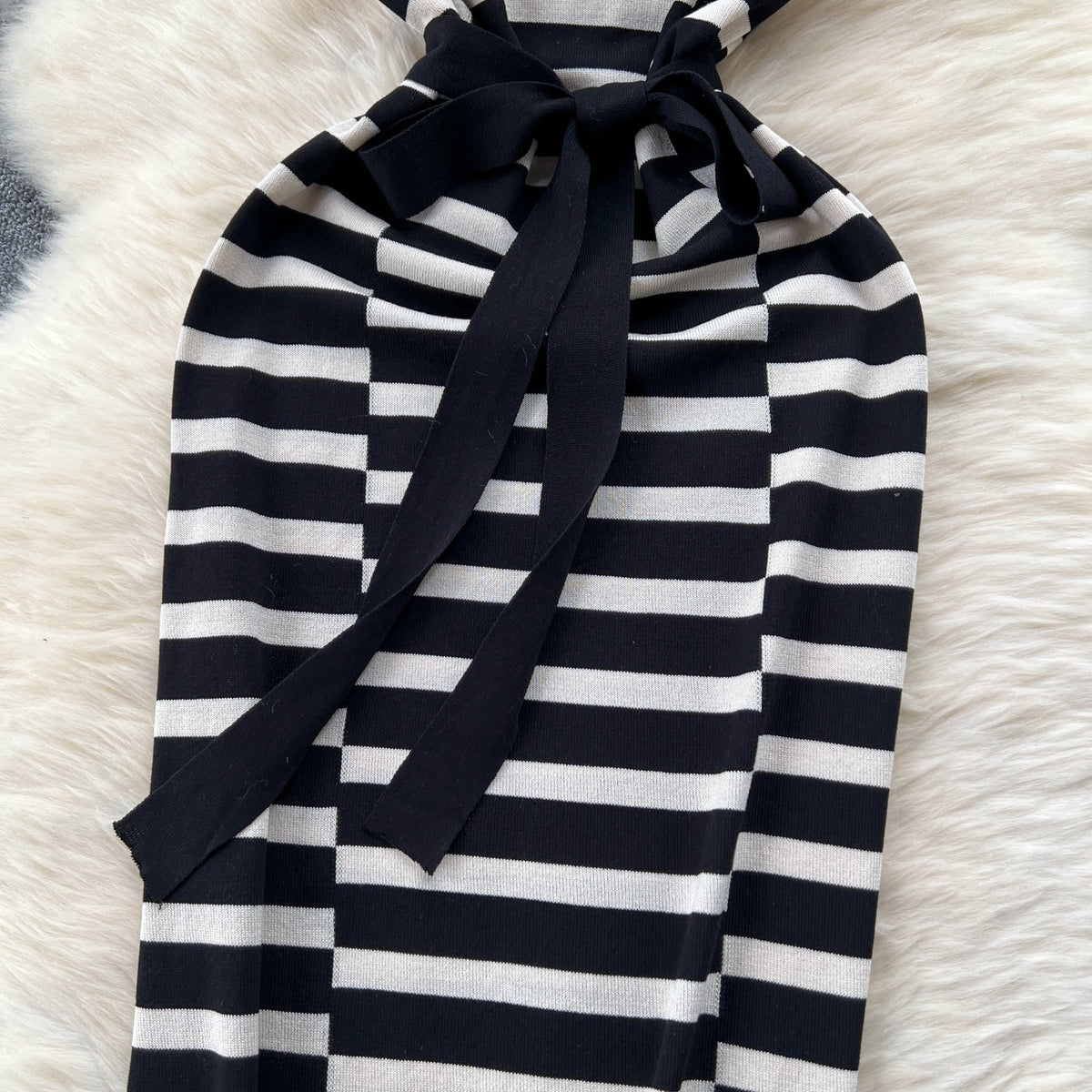 Niche Color-blocking Striped Knit Dress