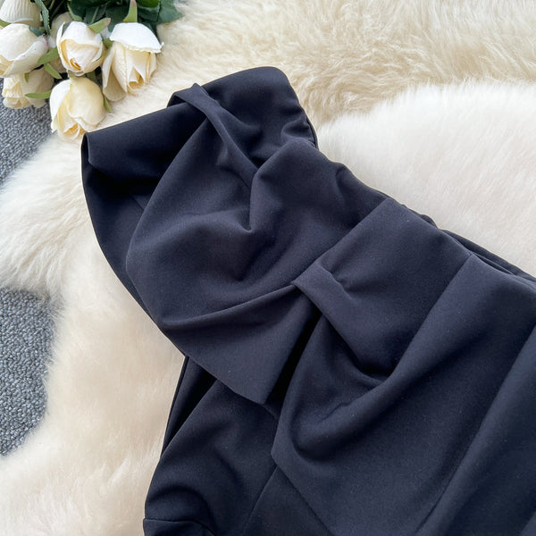 High-end Ruffled Neckline Black Dress