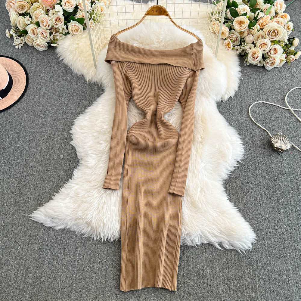 Elegant Off-shoulder Knot Knitted Dress