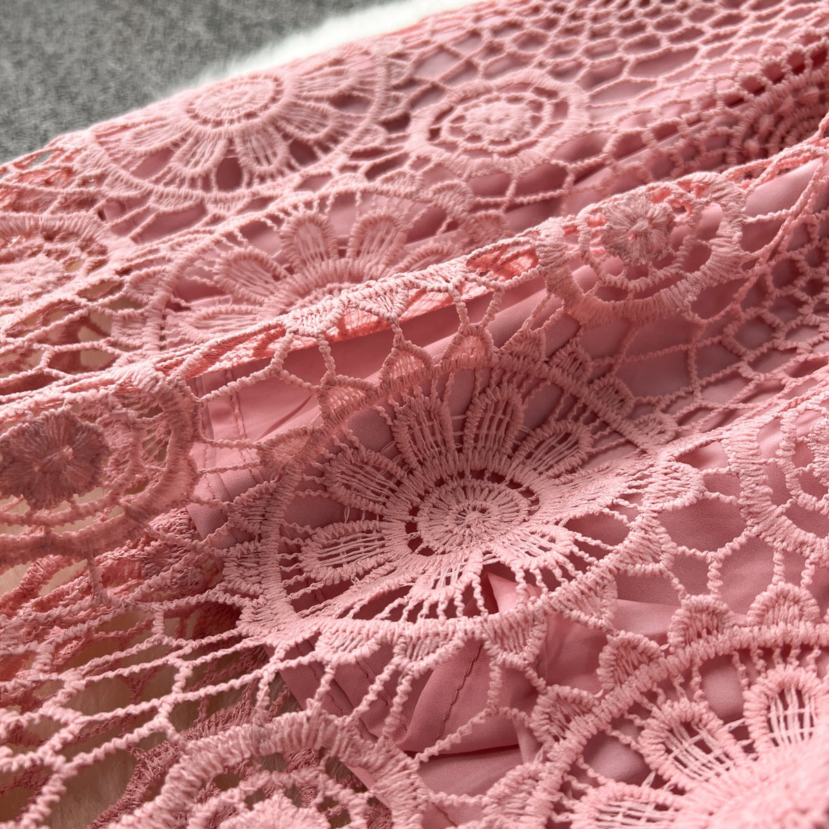 Courtly Stand Collar Hollowed Lace Dress
