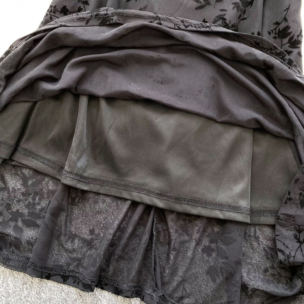 Mesh Cape & Embroidered Black Dress 2Pcs