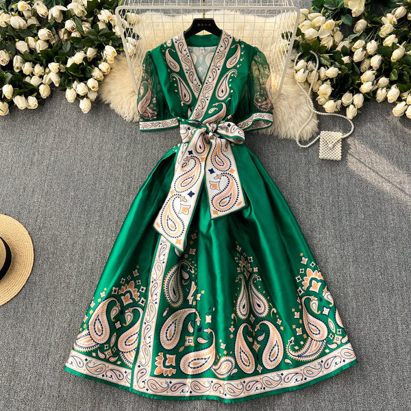 Courtly Floral Printed One-piece Dress