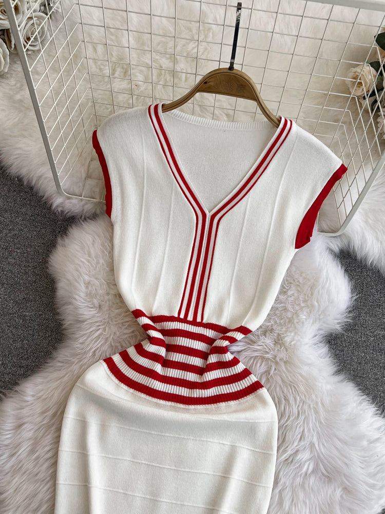 V-neck Sleeveless Knitted Bottoming Dress