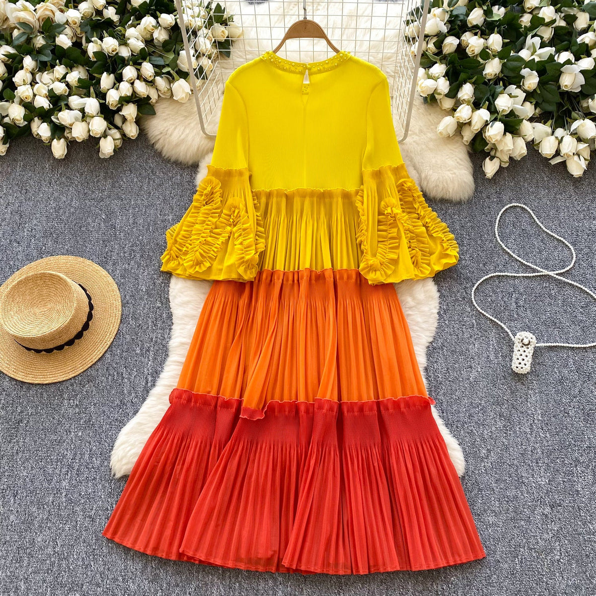 Niche Color Blocking Pleated Dress