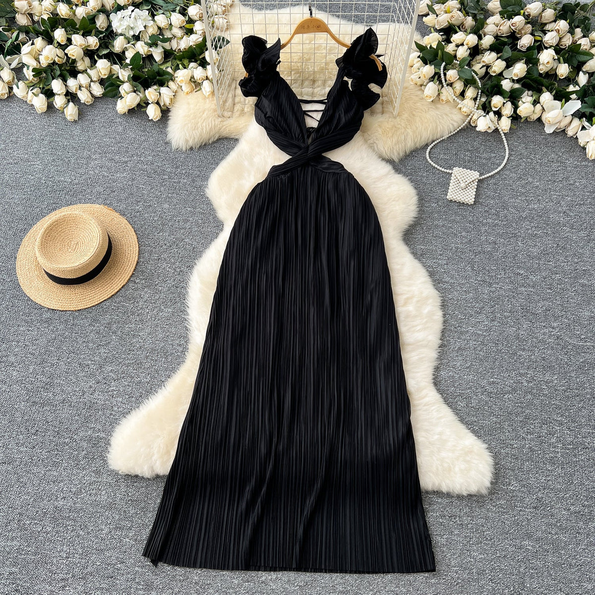 Sexy V-neck Hollowed Ruffled Dress