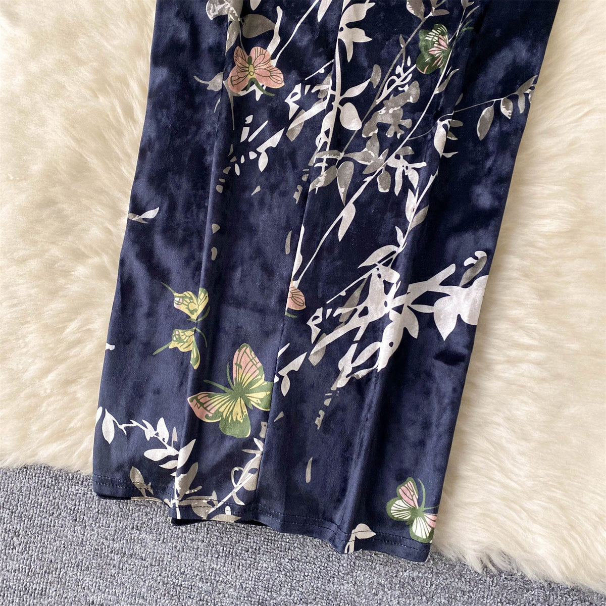 Ethnic Floral Sleeveless Split Cheongsam