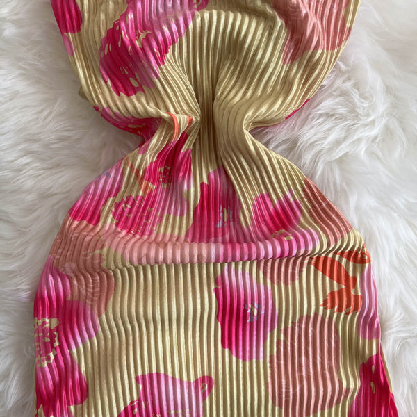 Off-shoulder Floral Print Pleated Dress