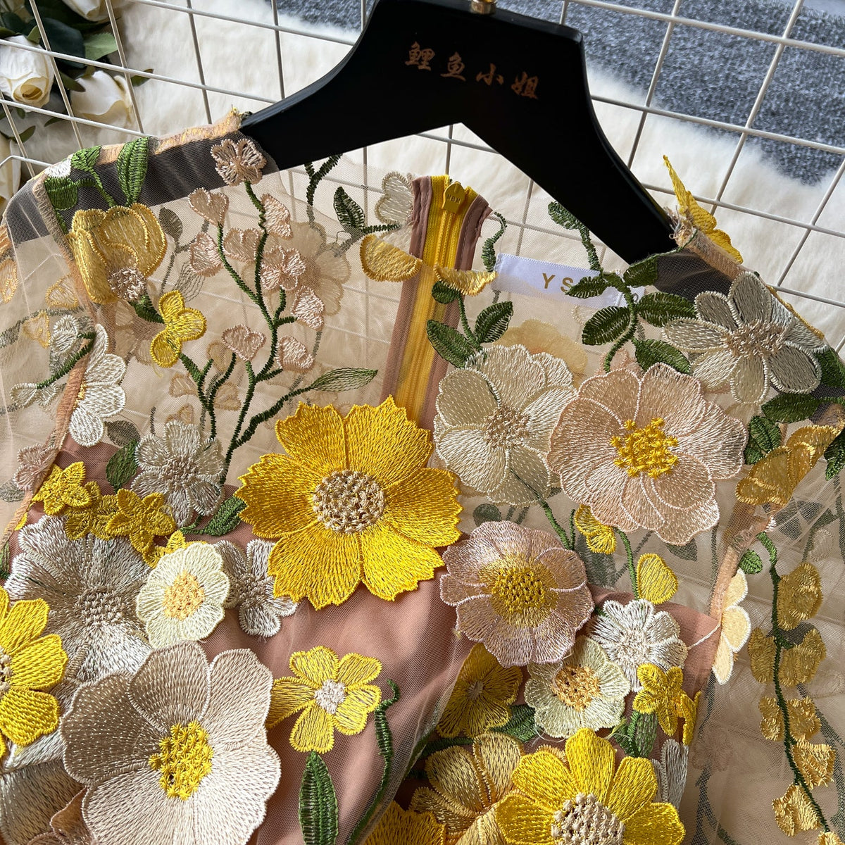 Niche 3d Flower Embroidered Dress