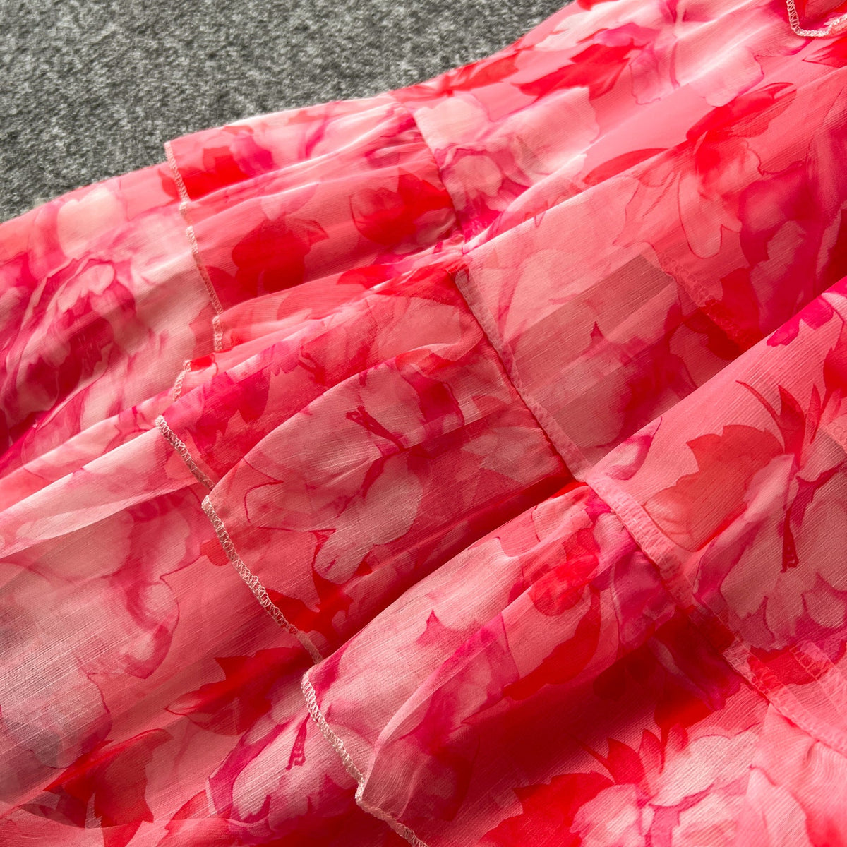 French Style V-neck Floral Chiffon Dress