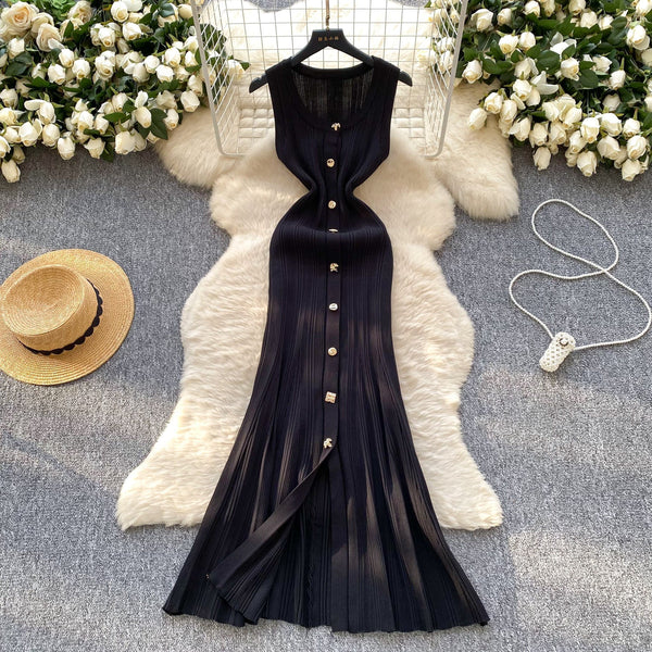 Round Collar Sleeveless Knitted Dress