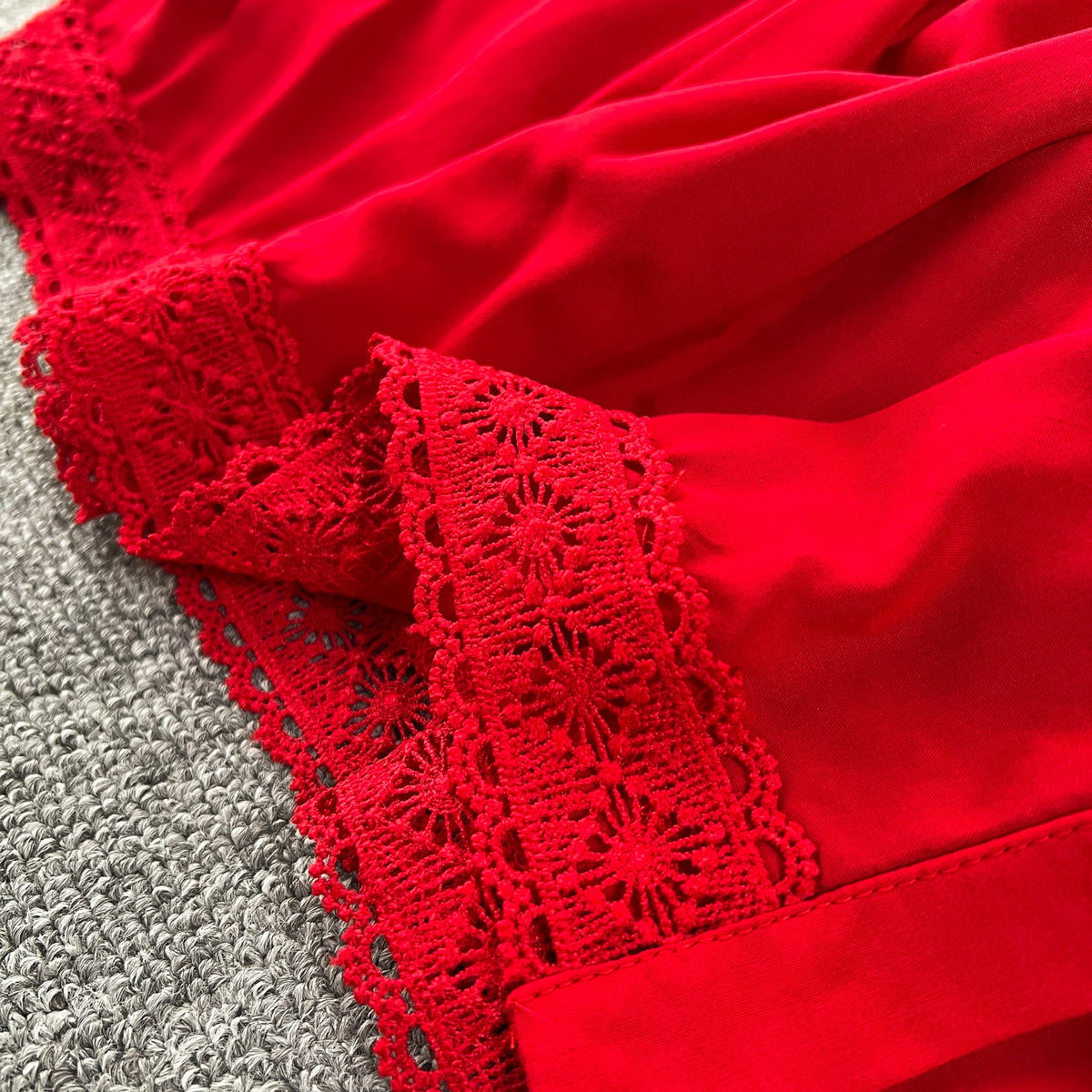 Solid Color Lace Patchwork Dress