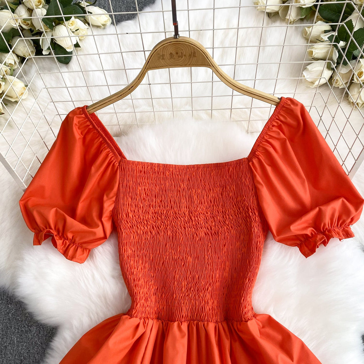 Mori Solid Color Waist-slimming Puffy Dress
