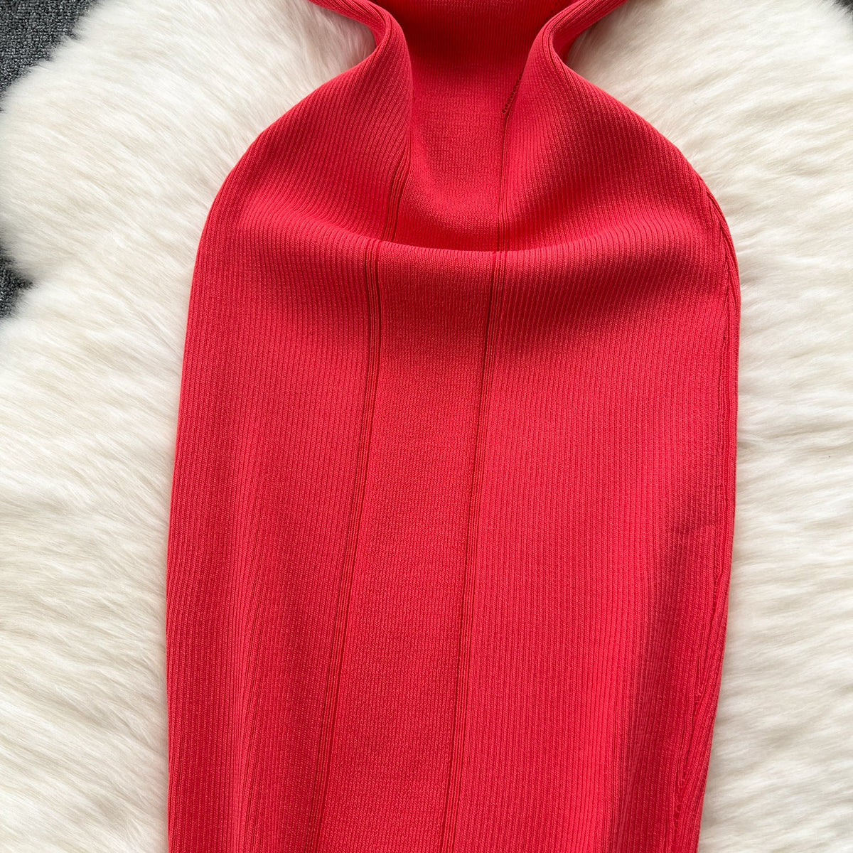 Round Collar Hollowed Knitted Dress