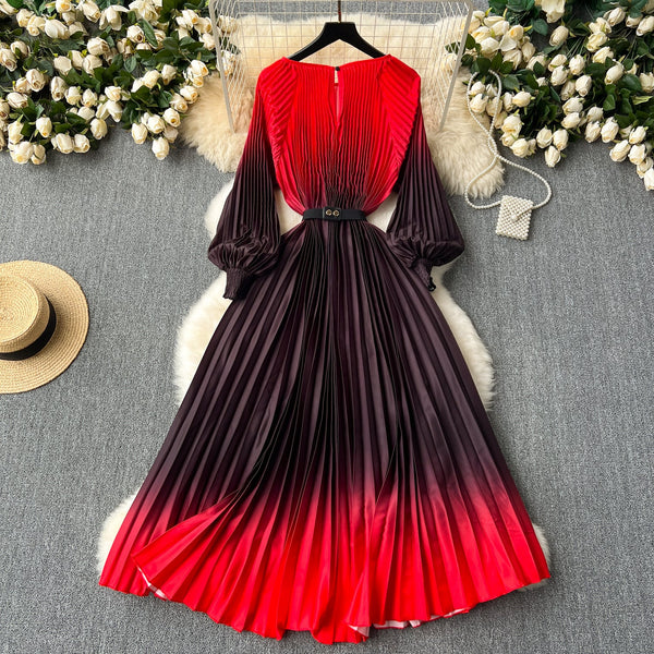 Elegant Gradient Color Pleated Dress