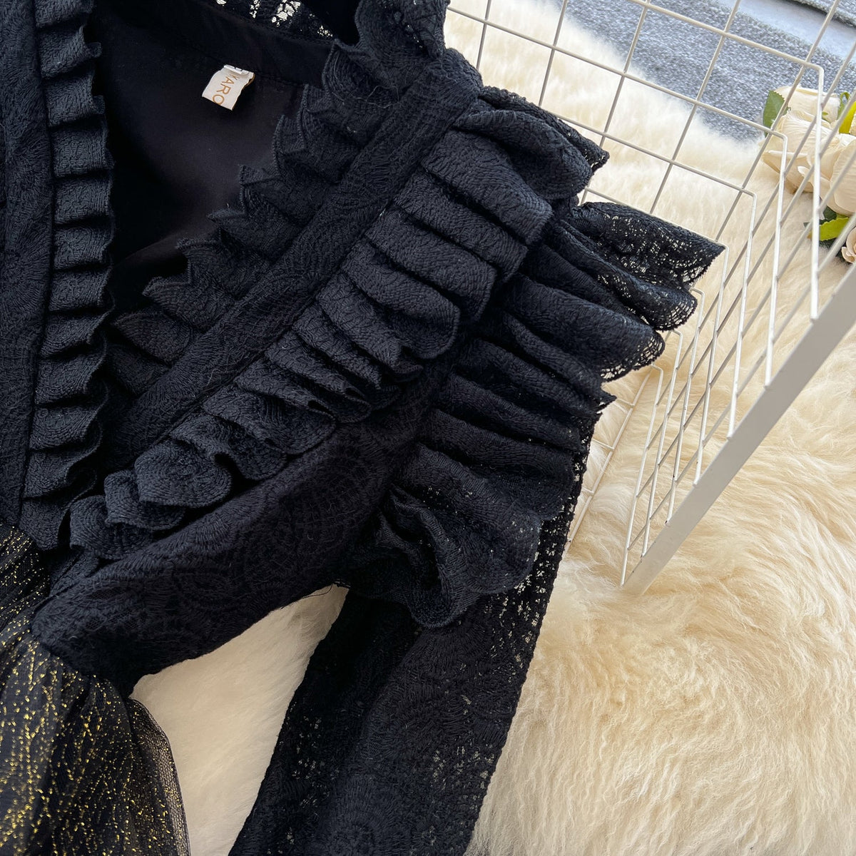 Ruffled V-neck Mesh Patchwork Dress