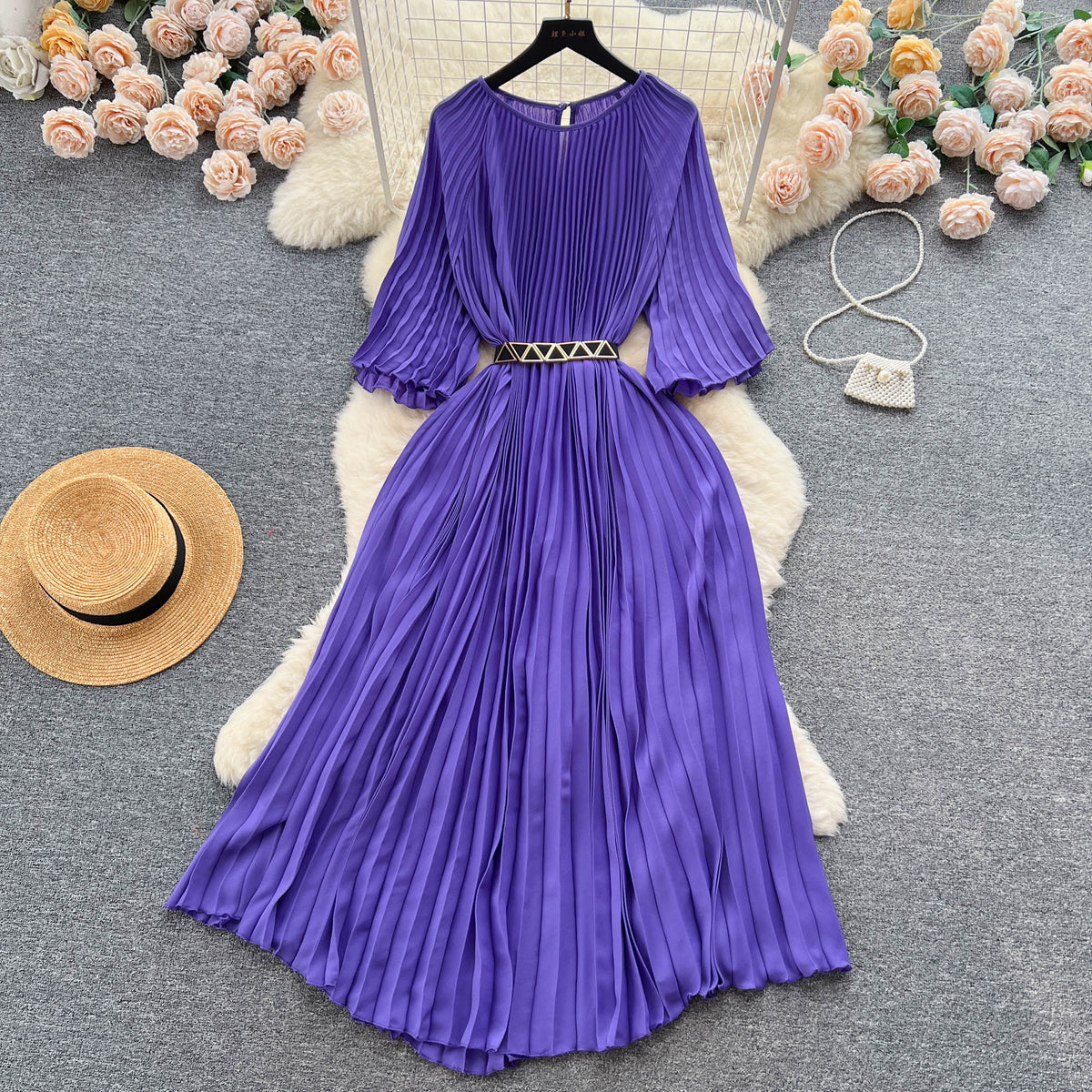 Elegant Round Collar Pleated Dress