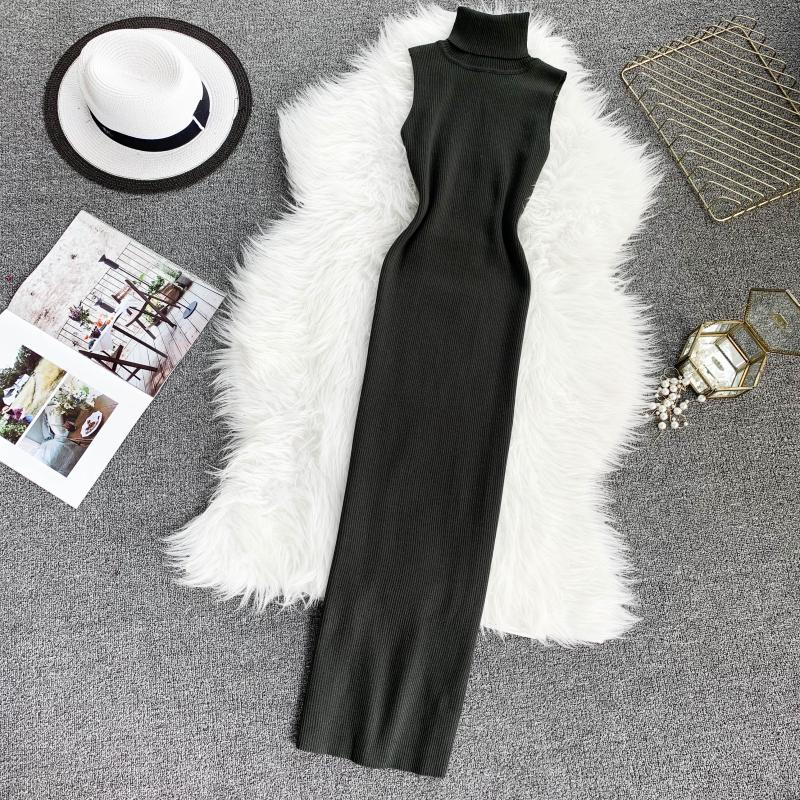 Elegant Solid Color Bodycon Knitted Dress