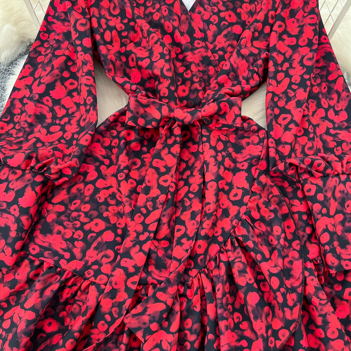 V-neck Floral Printed Ruffled Dress