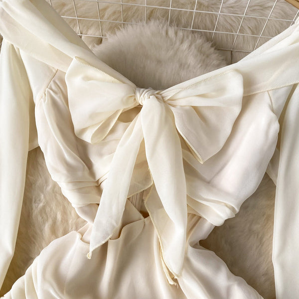 Off-shoulder Bow Hollowed Puffy Sleeve