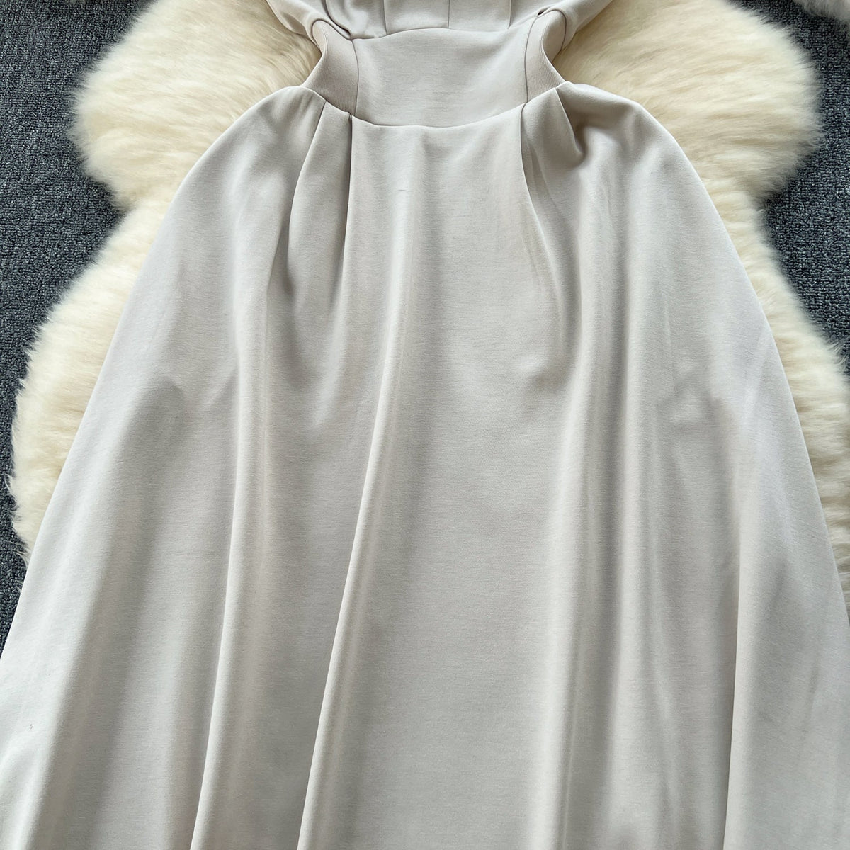 High-end Waist-slimming Sleeveless Dress