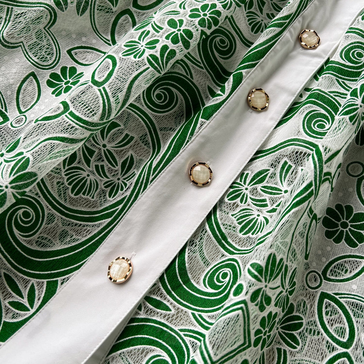 Courtly Embroidered Lace Floral Dress