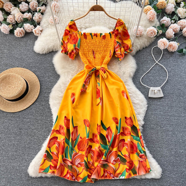 Courtly Floral Printed Lace-up Dress