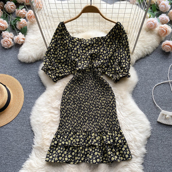 Niche Square Neck Hip-wrapping Fishtail Dress