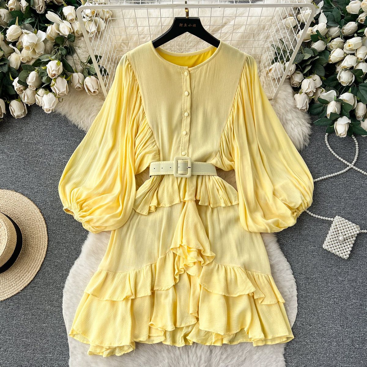 Courtly Puffy Sleeve Ruffled Dress