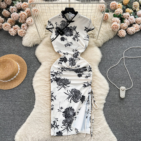 Ethnic Floral Printed Hip-wrapping Cheongsam