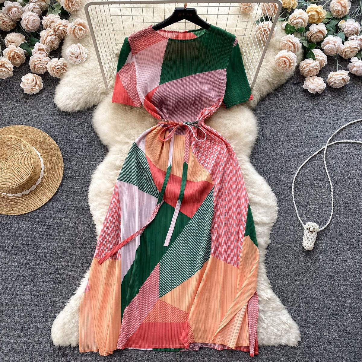 Lace-up Geometric Printed Pleated Dress