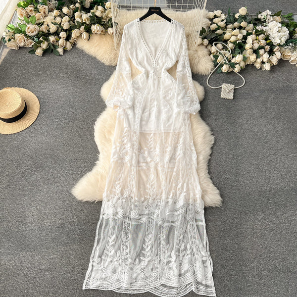 Vintage Embroidered Lace V-neck Dress