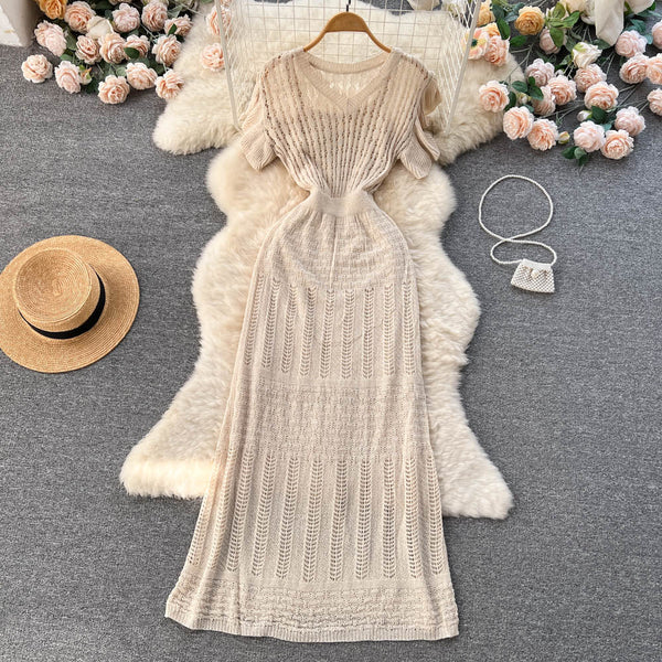 Solid Color V-neck A-line Dress