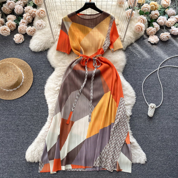 Lace-up Geometric Printed Pleated Dress