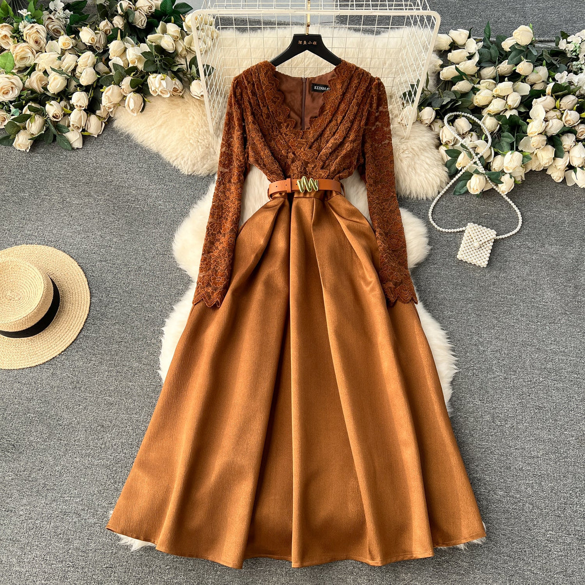 V-neck Lace Patchwork Pleated Dress