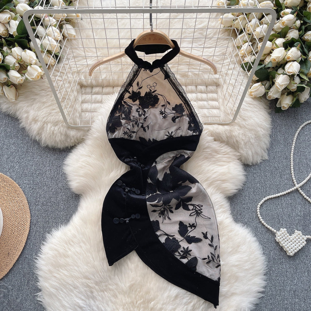 Çiçekli Nakışlı Dantel Cheongsam Elbisesi