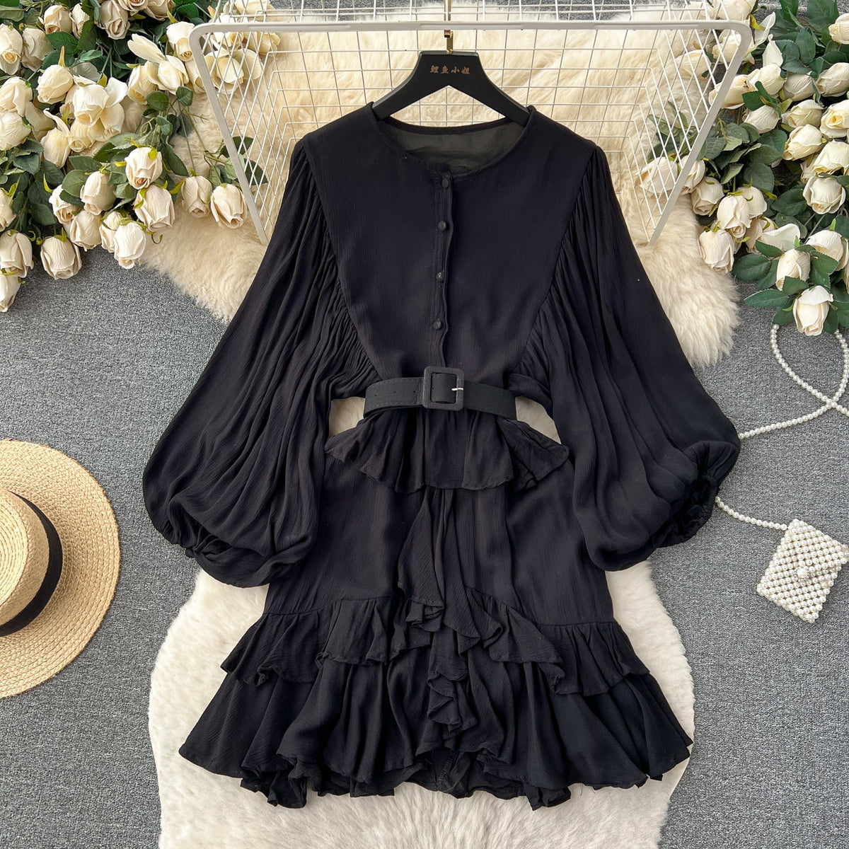Courtly Puffy Sleeve Ruffled Dress