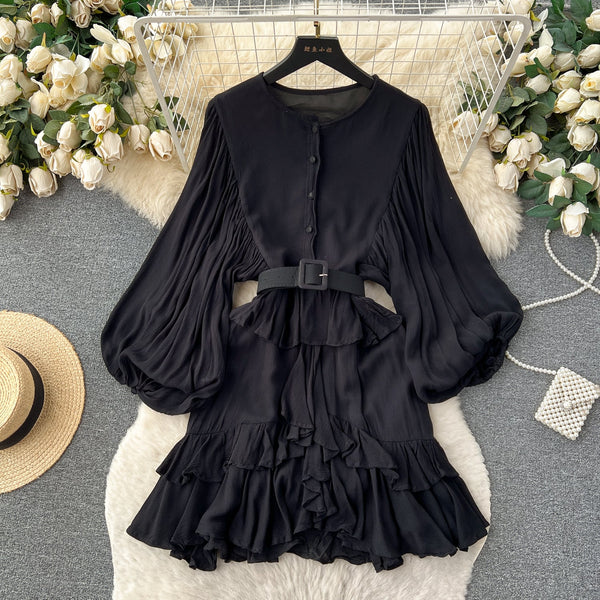Courtly Puffy Sleeve Ruffled Dress