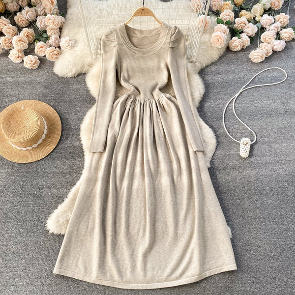 Simple Design Crew Neck Knitted Dress