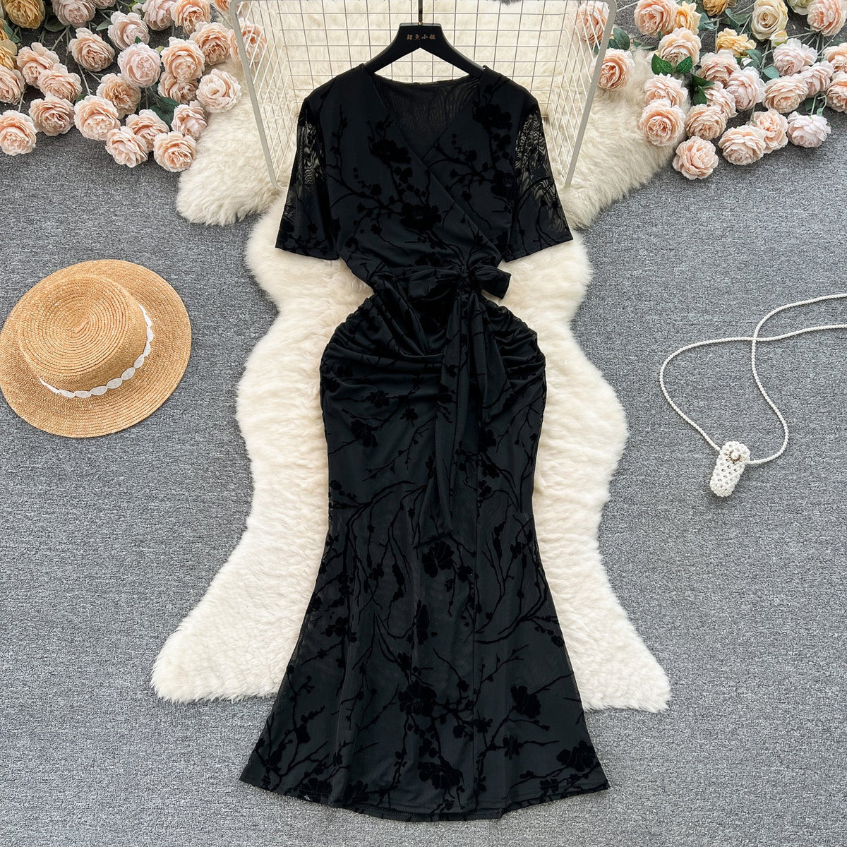 Elegant Lace-up Printed Fishtail Dress