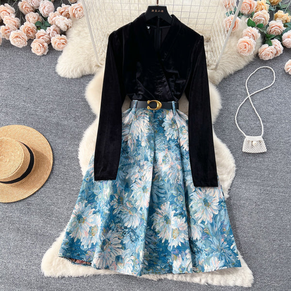 Courtly Gold Velvet Jacquard Floral Dress