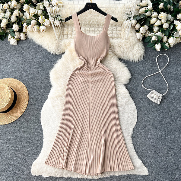 Solid Color Slim-fitting Knitted Dress