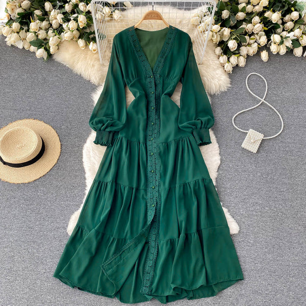 Courtly Lace Trim Single-breasted Dress