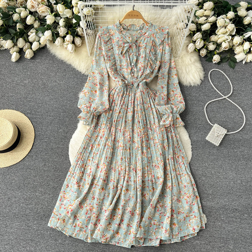 French Style Floral Pleated Dress