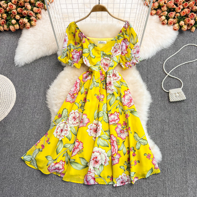Waist-slimming V-neck Floral Chiffon Dress