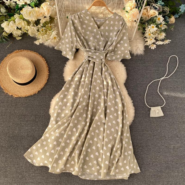 Heart Pattern Printed V-neck Maxi Dress