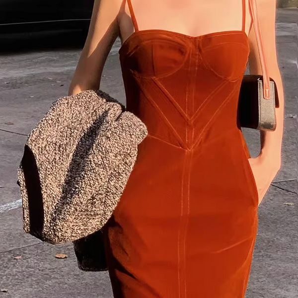Backless Slimming Hip-wrapping Dress
