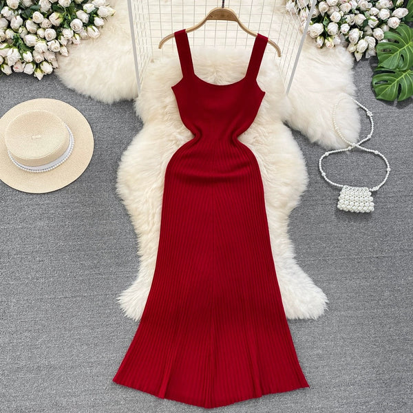 Solid Color Slim-fitting Knitted Dress
